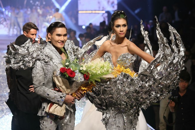 Điểm lại những kỷ lục Guinness của Vietnams Next Top Model! - Ảnh 2.