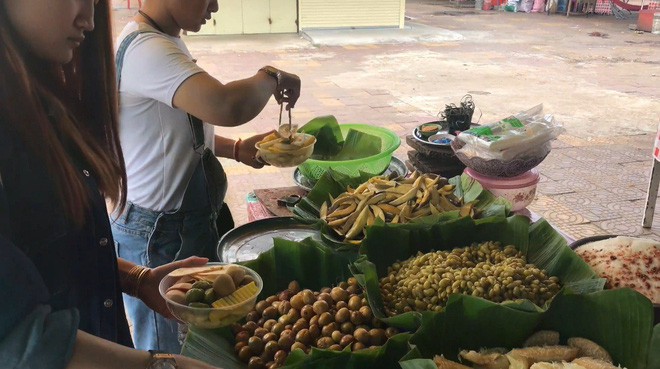 Ghé thăm quầy trái cây chua đủ loại ở Campuchia bảo đảm không ai có thể kiềm lòng - Ảnh 7.