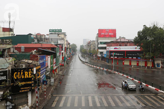 Sáng mùng 1 năm nào Hà Nội cũng vắng vẻ thanh bình, nhưng ngắm mãi vẫn thấy yêu đến lạ - Ảnh 3.