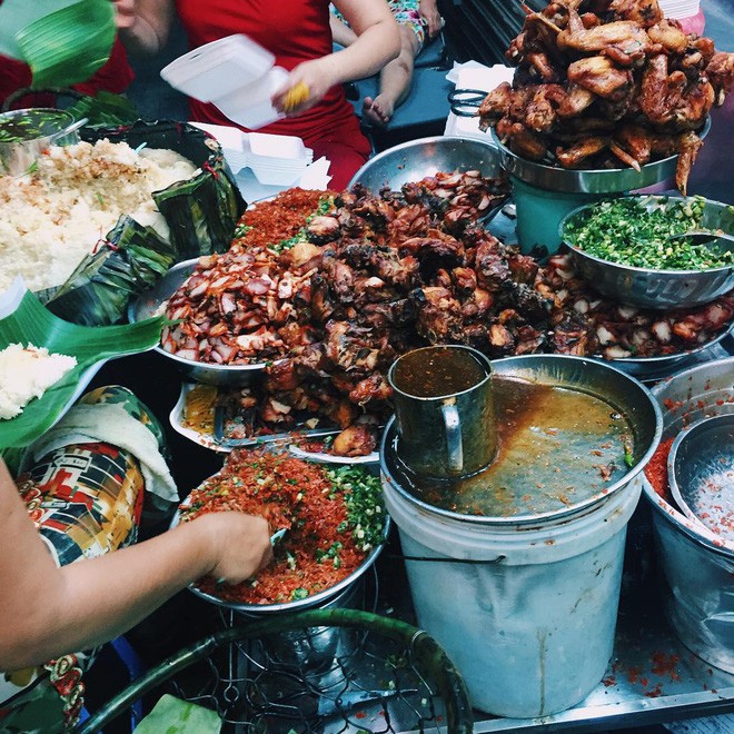 Check list 8 món ăn vặt đặc sắc, chỉ cần dắt túi 20 ngàn là có bữa ngon ở Sài Gòn - Ảnh 18.