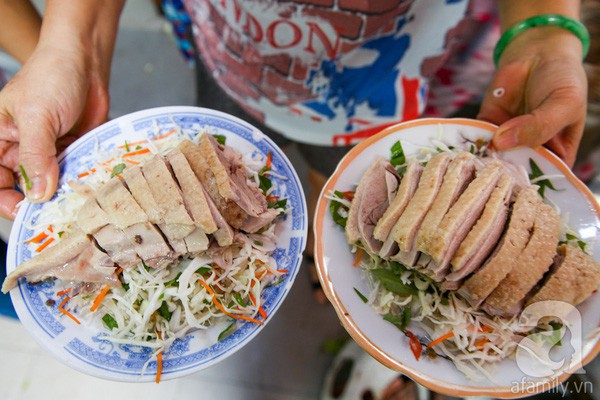 Sài Gòn có những quán ăn khiến khách chóng mặt vì tốc độ bán hàng, không nhanh sẽ nhận ngay vé chúc may mắn lần sau - Ảnh 8.