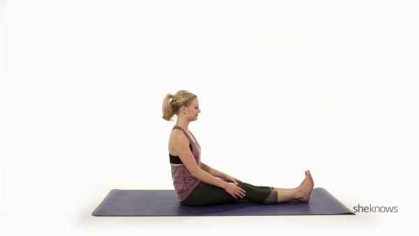 Những tư thế yoga giúp cải thiện trí nhớ và tăng cường sự tập trung hiệu quả - Ảnh 3.