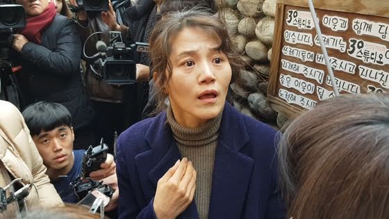 Thêm vụ tấn công tình dục bị vạch trần: Loạt nữ diễn viên Hàn tiết lộ hành vi đồi bại có đường dây của giám đốc nhà hát - Ảnh 2.