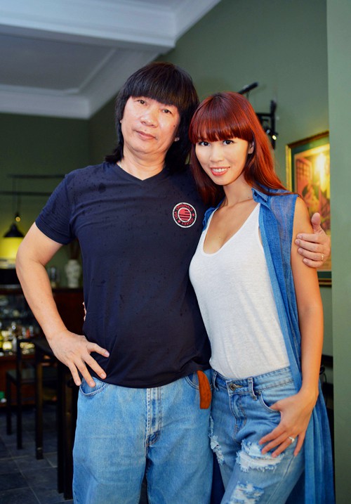 Bố siêu mẫu Hà Anh tặng con rể món quà sinh nhật đặc biệt kèm lời cảnh cáo gây xôn xao mạng xã hội - Ảnh 2.