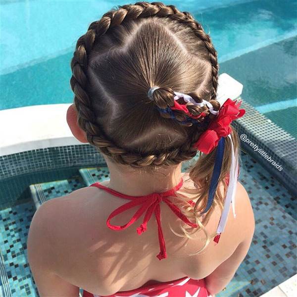 Học bà mẹ khéo tay tết tóc đẹp lạ cho con gái đi chơi Tết - Ảnh 20.