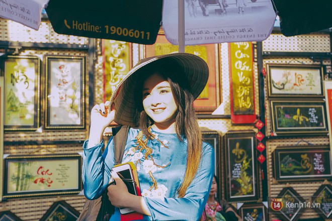 Nhiều người kiếm tiền triệu mỗi ngày nhờ cho thuê áo dài Tết chụp hình tại phố ông đồ Sài Gòn - Ảnh 10.