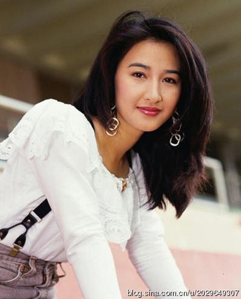 Cuộc đời thăng trầm của 4 mỹ nh&acirc;n &ldquo;Tứ đại t&agrave;i tử TVB: Người c&oacute; h&ocirc;n nh&acirc;n mỹ m&atilde;n vạn người m&ecirc;, kẻ chật vật t&igrave;m t&igrave;nh y&ecirc;u đ&iacute;ch thực sau chuỗi ng&agrave;y tăm tối - Ảnh 15.