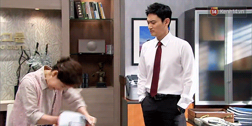 8 cảnh phim Hàn nhét quảng cáo lộ liễu khiến bạn muốn nhịn cười cũng không được - Ảnh 9.
