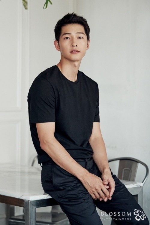 Song Joong Ki cân nhắc đóng vai chính trong phim truyền hình cổ trang ‘Aseudal’ - Ảnh 2.