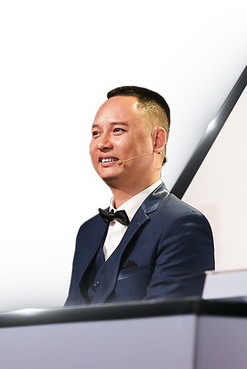 Rời khỏi Sing My Song, Nguyễn Hải Phong vẫn “trách móc” 4 HLV: “Các vị thấy em nó làm tốt mà lại như thế ư!” - Ảnh 4. Rời khỏi Sing My Song, Nguyễn Hải Phong vẫn “trách móc” 4 HLV: “Các vị thấy em nó làm tốt mà lại như thế ư!” - Ảnh 4.
