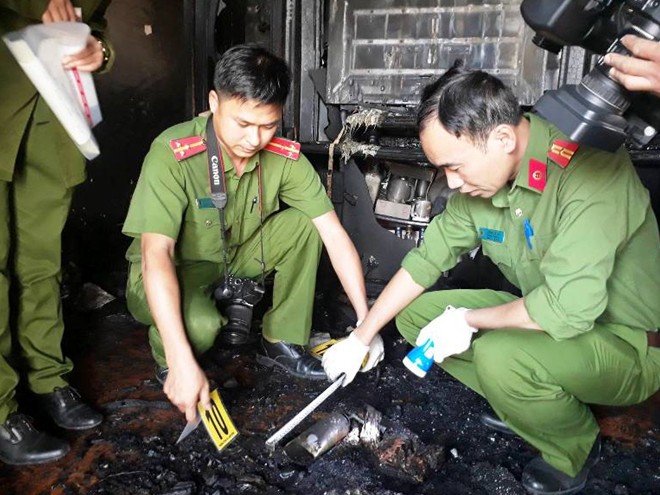 Cận cảnh hiện trường vụ cháy kinh hoàng làm 5 người tử vong ở Đà Lạt  - Ảnh 2.