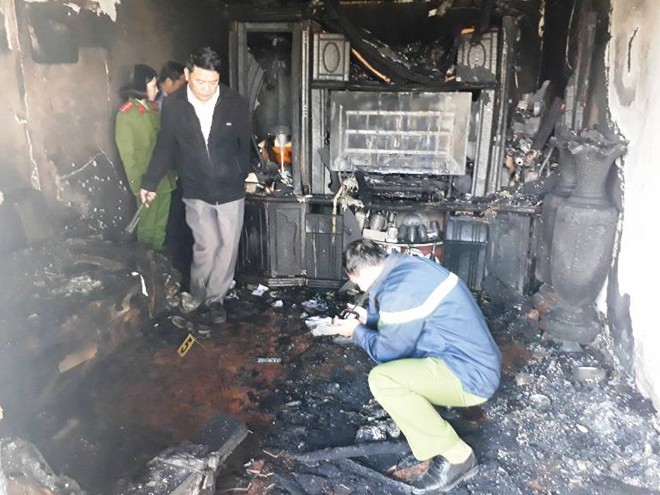 Cận cảnh hiện trường vụ cháy kinh hoàng làm 5 người tử vong ở Đà Lạt  - Ảnh 6.
