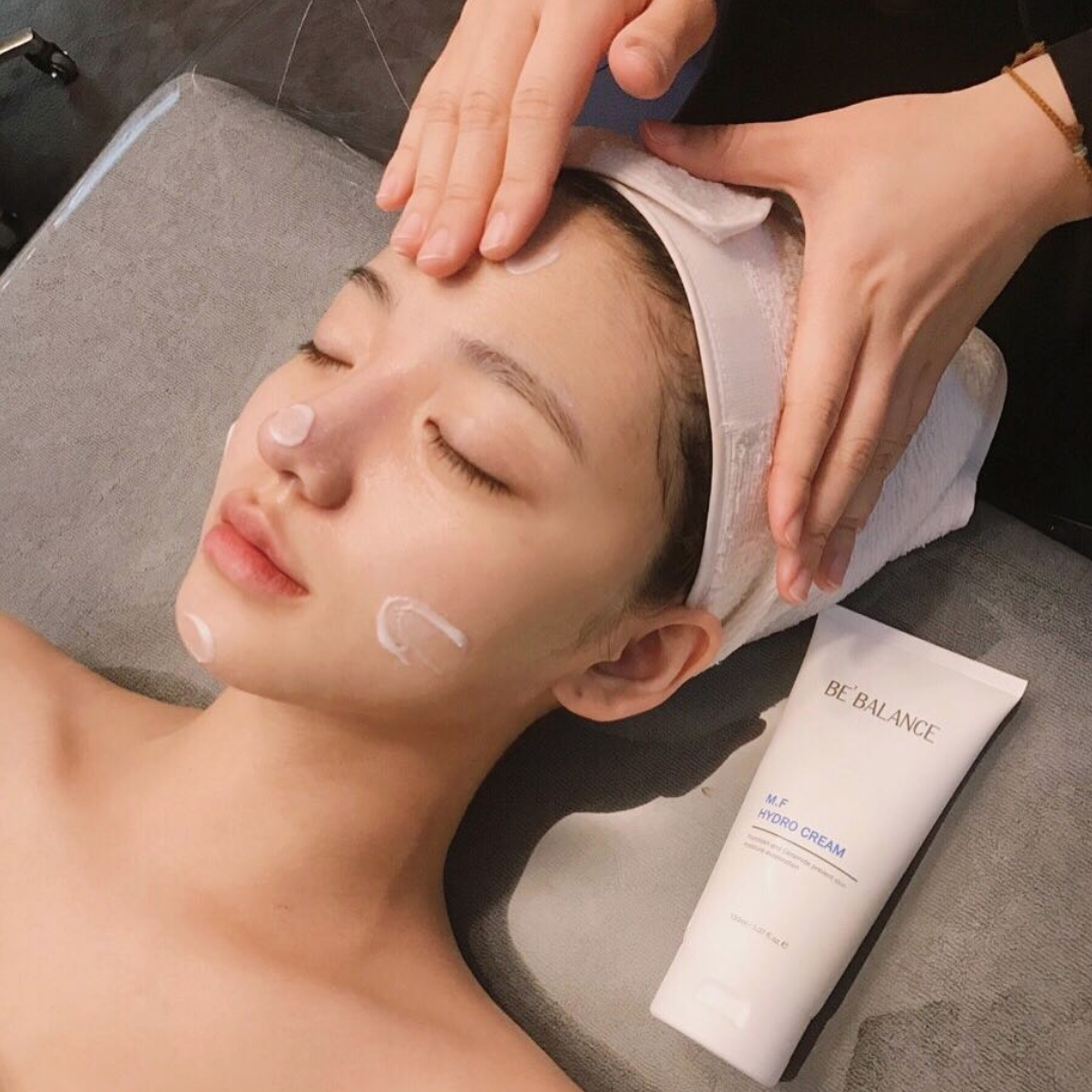 Kh&ocirc;ng phải mẹo l&agrave;m đẹp n&agrave;o cũng tin được, điển h&igrave;nh l&agrave; việc d&ugrave;ng Vaseline để lột mụn đầu đen - Ảnh 9.