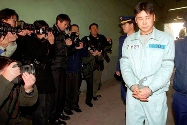Sau 19 năm vụ án sao nam Hàn được hé lộ: Đi tù để ngăn clip sex của bạn gái bị phán tán? - Ảnh 1.