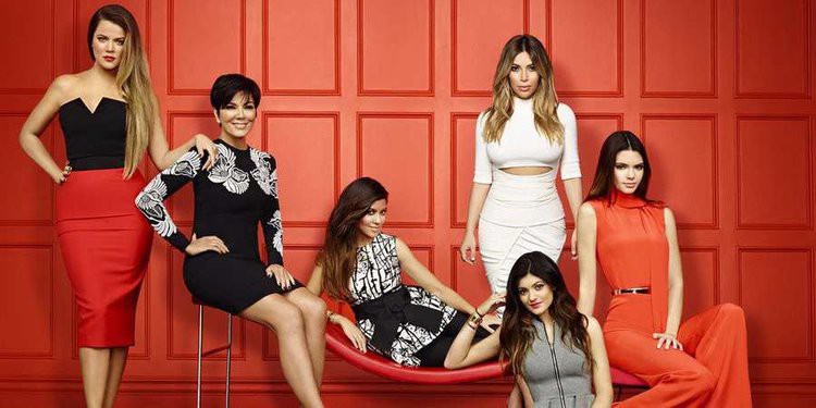 Đây mới là "Nữ chúa" thực sự của nhà Kardashian: Bộ óc tài ba làm nên đế  chế triệu đô của 6 người con