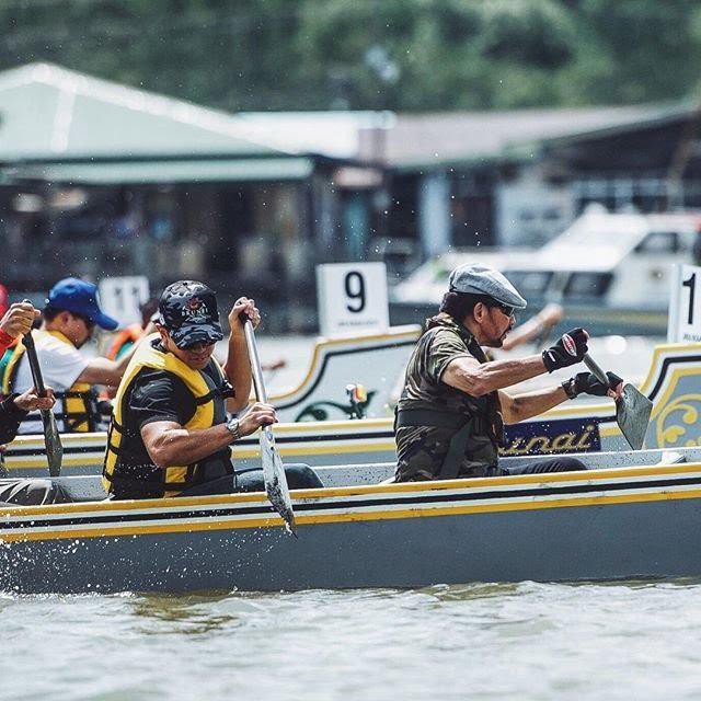 Chân dung hoàng tử nổi tiếng Brunei: Đẹp trai sáng láng, cuộc sống xa hoa ngút trời lại có tới 747 nghìn follower Instagram - Ảnh 21.