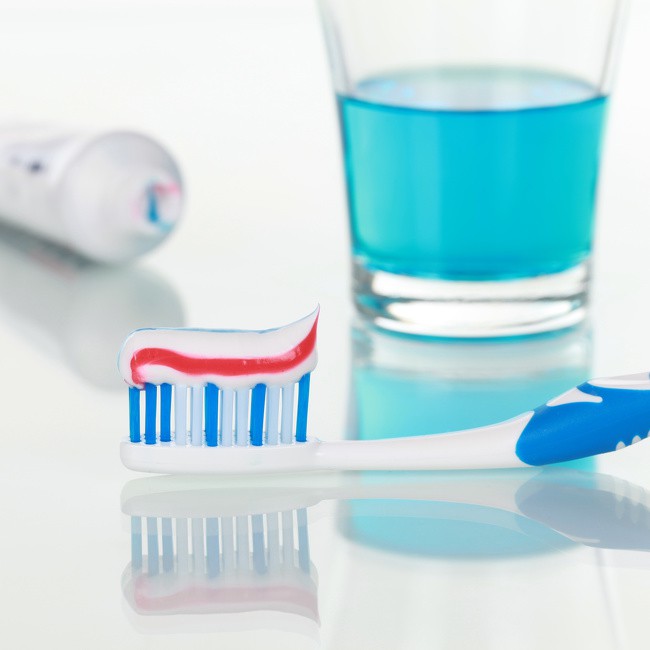 Nhận biết bệnh qua từng vùng lưỡi màu trắng và 5 cách đơn giản giúp lưỡi khỏe mạnh, hết vi khuẩn - Ảnh 12. Nhận biết bệnh qua từng vùng lưỡi màu trắng và 5 cách đơn giản giúp lưỡi khỏe mạnh, hết vi khuẩn - Ảnh 12.