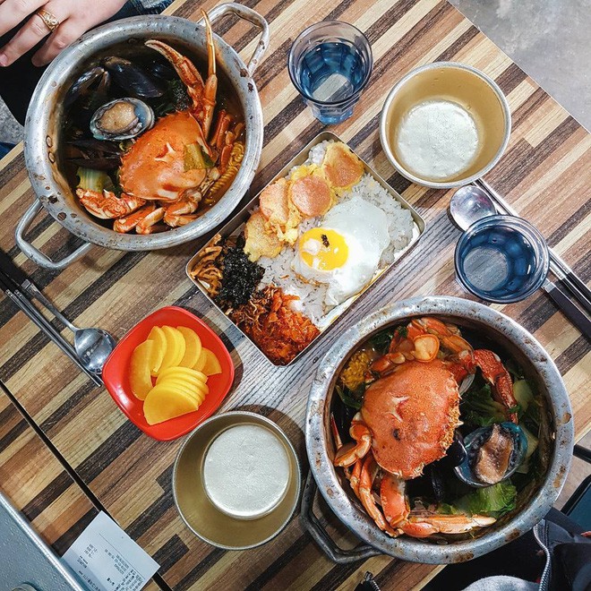 Đã ghé thăm đảo Jeju mà không thưởng thức ramen tại 9 quán mì cực nổi tiếng này thì quả là có lỗi với ẩm thực nơi đây - Ảnh 15.