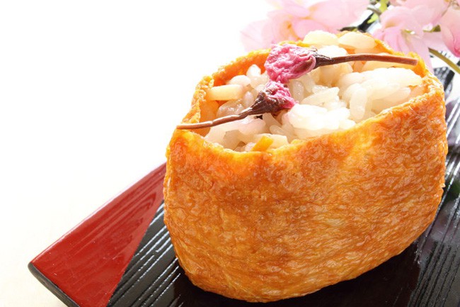 11 món ngon đẹp đến không nỡ ăn rất phổ biến trong mùa hoa anh đào Nhật Bản - Ảnh 10.