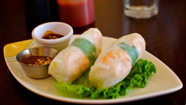  Việt Nam có 2 cái tên ‘huyền thoại’ lọt top 50 món ăn ngon nhất thế giới - Ảnh 1.
