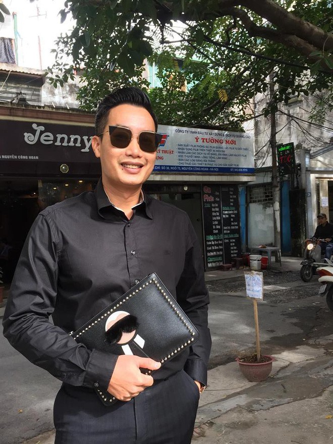 Thần thái sang chảnh và cuộc sống sung túc của BTV Hoa Thanh Tùng - Ảnh 12. Thần thái sang chảnh và cuộc sống sung túc của BTV Hoa Thanh Tùng - Ảnh 12.