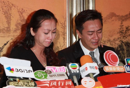 Loạt scandal tai tiếng của sao TVB: Người mang danh kẻ biến thái sàm sỡ đồng nghiệp, kẻ vô tư làm “chuyện ấy nơi công động - Ảnh 8.