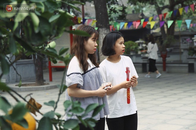 Từ chuyện cô gái được crush bỏ chặn facebook, chủ động nhắn tin, ghé thăm chùa Hà cầu duyên nổi tiếng ở Hà Nội - Ảnh 8.