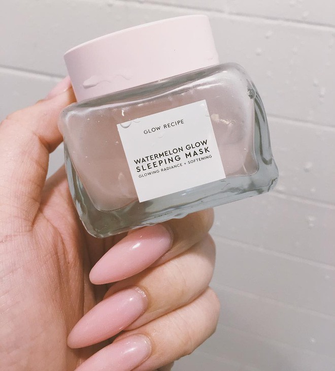 Mặt nạ màu hồng thơm nức mùi dưa hấu, giúp da căng bóng chỉ sau một đêm đang là chân ái của nhiều cô nàng trên Instagram - Ảnh 5.