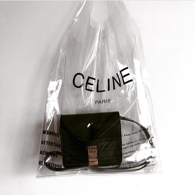 Trông hệt như túi nilon đi chợ nhưng túi nhựa trong có giá hơn 20 triệu của Celine đang được các tín đồ thời trang thích điên cuồng - Ảnh 20.