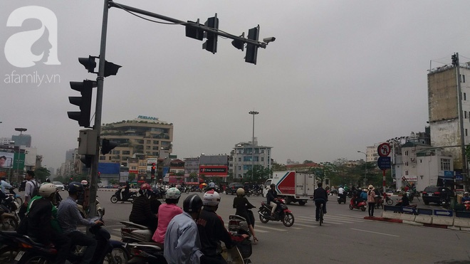 Thông tin mới nhất vụ xe bán tải gây tai nạn kéo lê nạn nhân hàng trăm mét ở Hà Nội - Ảnh 1. Thông tin mới nhất vụ xe bán tải gây tai nạn kéo lê nạn nhân hàng trăm mét ở Hà Nội - Ảnh 1.
