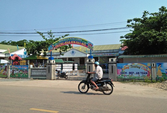 Vụ hiệu trưởng gợi ý phá thai: Nhiều giáo viên còn tố cáo bị ép làm ngoài giờ - Ảnh 2. Vụ hiệu trưởng gợi ý phá thai: Nhiều giáo viên còn tố cáo bị ép làm ngoài giờ - Ảnh 2.
