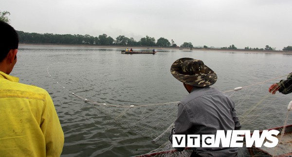 Thông tin bất ngờ: Quây lưới phát hiện rùa Hồ Gươm khổng lồ ở Sơn Tây - Ảnh 1.