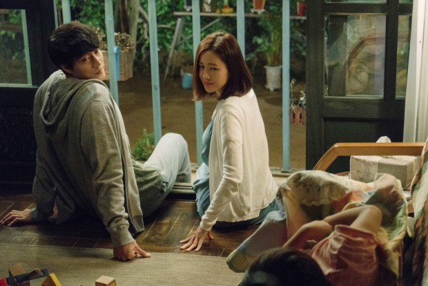 Sau 2 tuần, Be With You của So Ji Sub và Son Ye Jin càn quét phòng vé Việt với doanh thu 35 tỷ đồng - Ảnh 4.