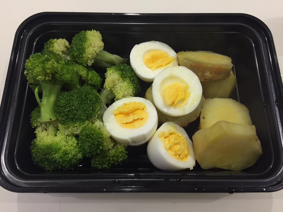 Ai bảo giảm c&acirc;n l&agrave; khổ th&igrave; h&atilde;y xem ngay thực đơn cực xinh lại ngon của c&ocirc; n&agrave;ng giảm c&acirc;n ngoạn mục n&agrave;y - Ảnh 16.