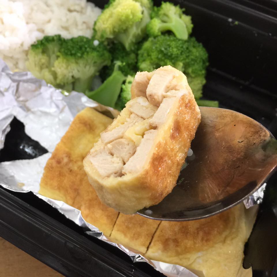 Ai bảo giảm c&acirc;n l&agrave; khổ th&igrave; h&atilde;y xem ngay thực đơn cực xinh lại ngon của c&ocirc; n&agrave;ng giảm c&acirc;n ngoạn mục n&agrave;y - Ảnh 18.