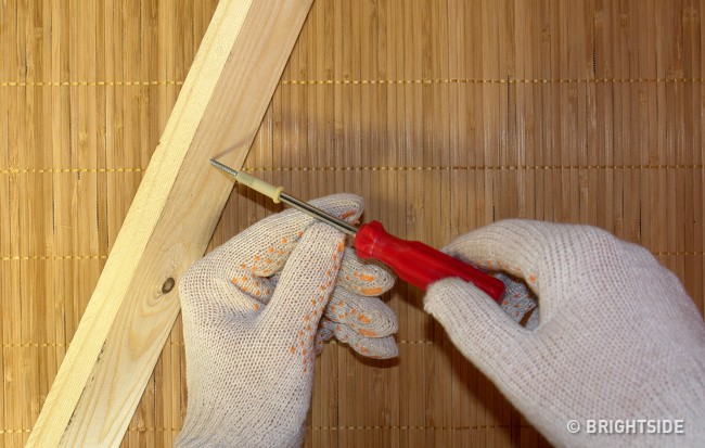 13 simple tips help women repair furniture quickly when husband is away - Photo 9.