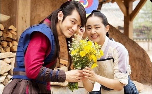 Chàng Gốm: Kim Bum: Có tài, có sắc vẫn mãi loay hoay tìm danh vọng và chuyện tình gây tranh cãi với 2 mỹ nhân - Ảnh 7.