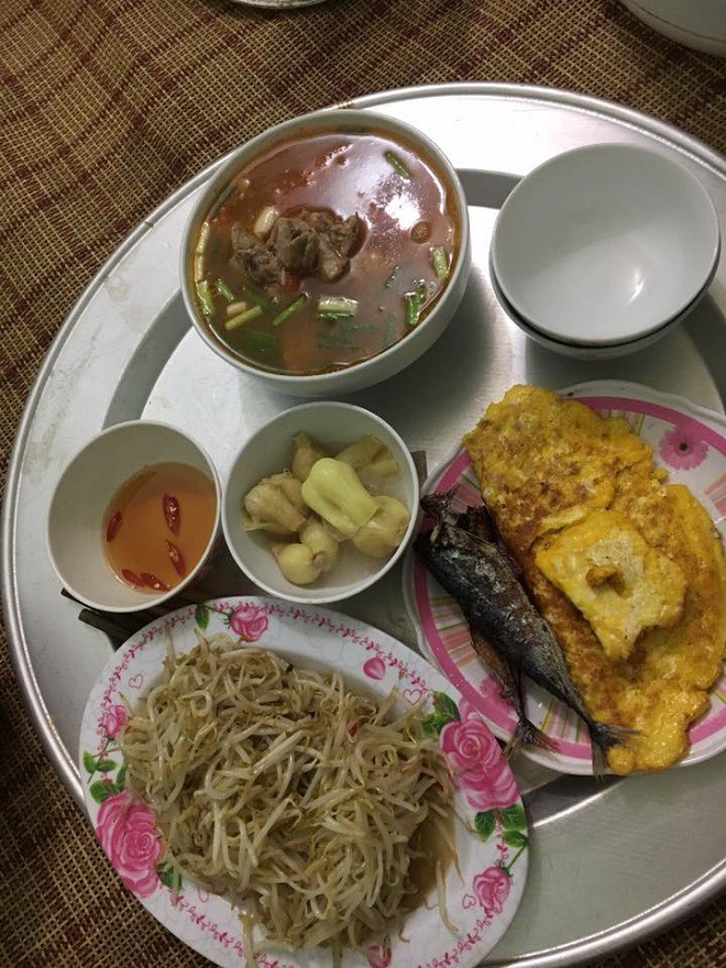 Nấu cho chồng ăn là chuyện xưa rồi, các chị giờ còn thi nhau khoe được chồng nấu cho mâm cơm toàn sơn hào hải vị - Ảnh 6.