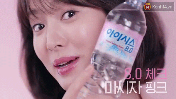 Clip đạt 800 nghìn view sau vài tiếng của Song Hye Kyo: Minh chứng vẻ đẹp hơn người - Ảnh 6.