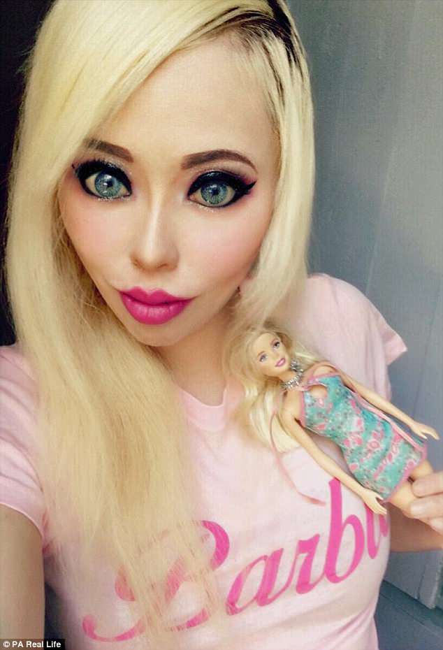 Người phụ nữ chi cả tỷ đồng để phẫu thuật giống búp bê Barbie nhưng kết quả chỉ khiến người ta hoảng hồn - Ảnh 4.