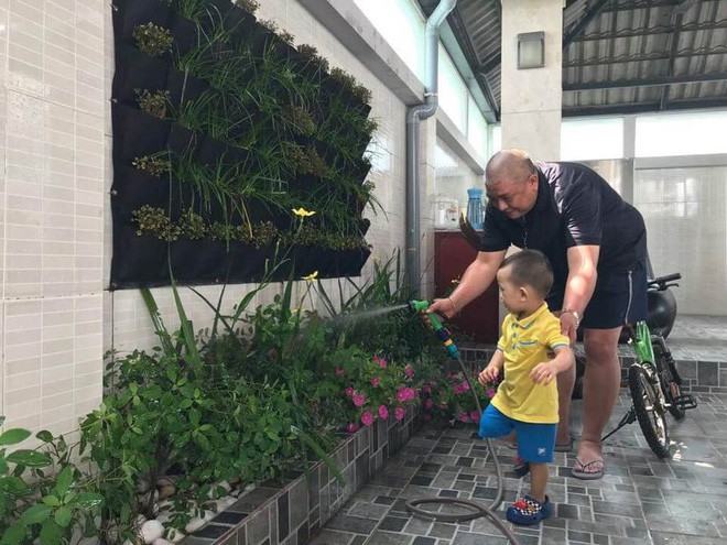 Chụp ảnh cùng Việt Trinh, Lê Tuấn Anh bức xúc khi bị phán xét về dung mạo hiện tại - Ảnh 3. Chụp ảnh cùng Việt Trinh, Lê Tuấn Anh bức xúc khi bị phán xét về dung mạo hiện tại - Ảnh 3.