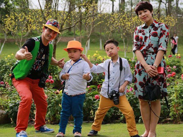 Gia đình danh hài Xuân Bắc lần đầu tiên tham dự Tuần lễ thời trang thiếu nhi 2018 - Ảnh 2.