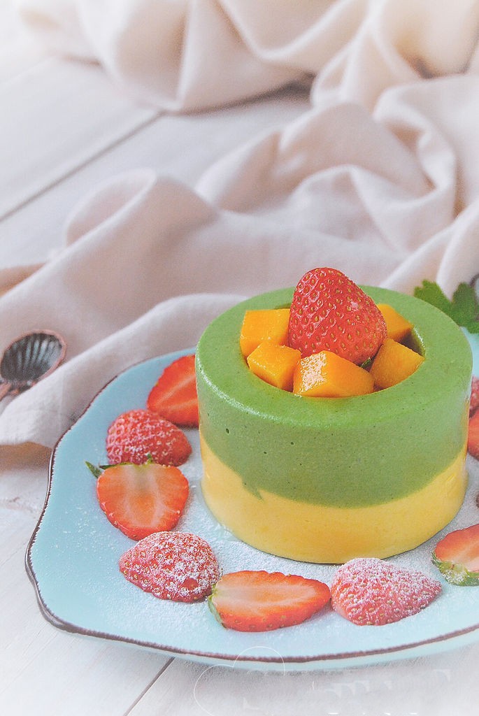 Mousse xoài matcha ngon đẹp ngất ngây