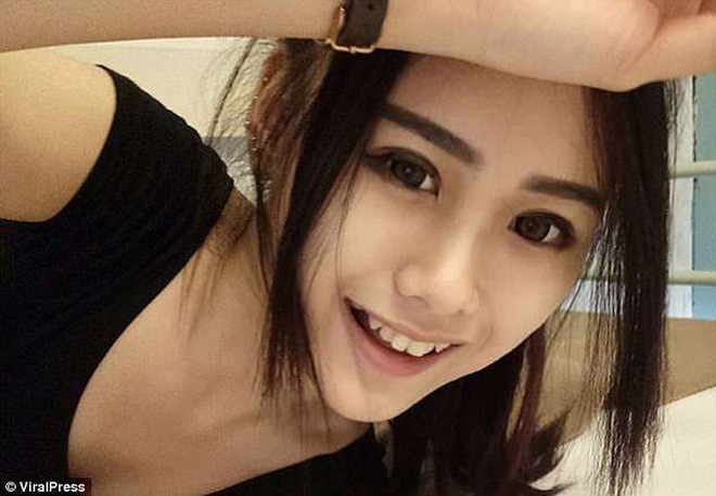 Đang yên lành nổi tiếng xinh xắn, hotgirl Instagram đi phẫu thuật thẩm mỹ cho giống búp bê để rồi fan chẳng nhận ra - Ảnh 6.