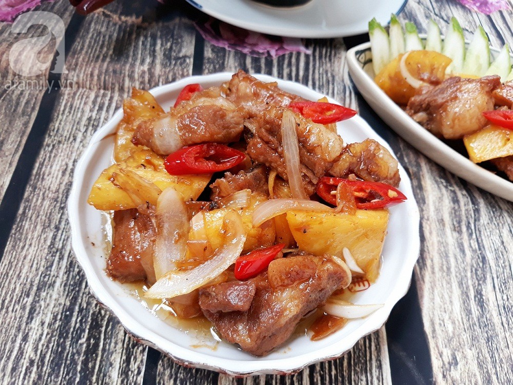 Sườn rim dứa chua ngọt đậm đà ăn cơm quá đã - Ảnh 7. Sườn rim dứa chua ngọt đậm đà ăn cơm quá đã - Ảnh 7.