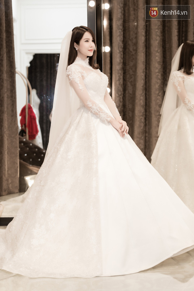Ảnh độc quyền: Diệp Lâm Anh đẹp mong manh đi thử váy cưới trước ngày trọng đại - Ảnh 1.