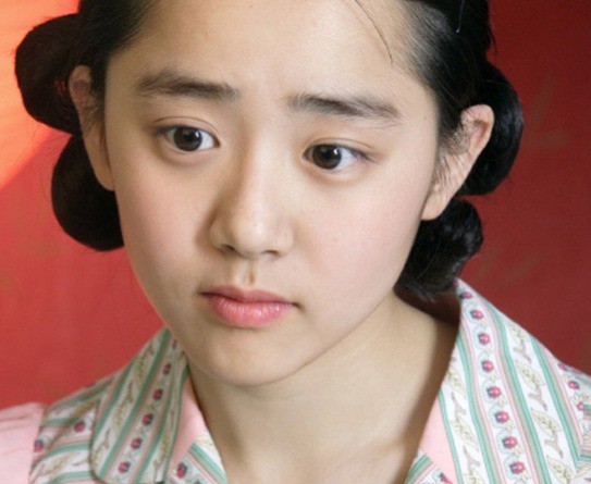 Thời gian, bệnh tật, áp lực dư luận đã hủy hoại nhan sắc Em gái quốc dân Moon Geun Young - Ảnh 9.