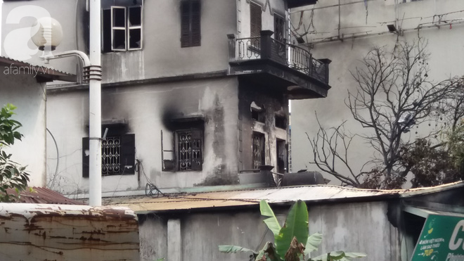Vụ cháy lớn ở Vĩnh Tuy: Cả trẻ nhỏ nhảy từ tầng 3 xuống thoát thân, con trai hoảng loạn nhìn mẹ già chết trong đám cháy - Ảnh 5.