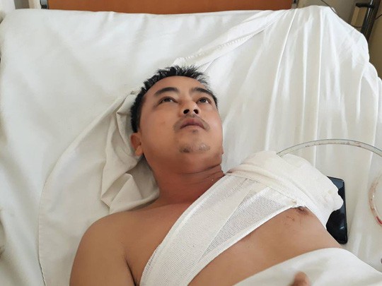 Vụ tai nạn thảm khốc trên đèo Khánh Lê: Tài xế đánh lái tránh xe rơi xuống vực - Ảnh 2. Vụ tai nạn thảm khốc trên đèo Khánh Lê: Tài xế đánh lái tránh xe rơi xuống vực - Ảnh 2.