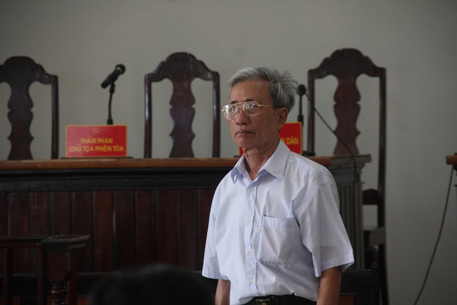 VKSND cấp cao chỉ đạo rút hồ sơ vụ án Nguyễn Khắc Thủy dâm ô trẻ em để xem xét - Ảnh 2. VKSND cấp cao chỉ đạo rút hồ sơ vụ án Nguyễn Khắc Thủy dâm ô trẻ em để xem xét - Ảnh 2.